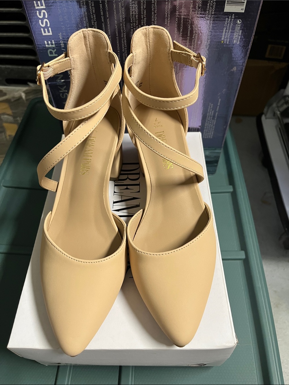 Dream Pairs Nude-Nubuck Pointed Ankle-Strap Heels size 7